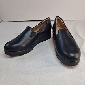 Forever Link Wedge Loafers Women's Sz 6 Black Faux Leather